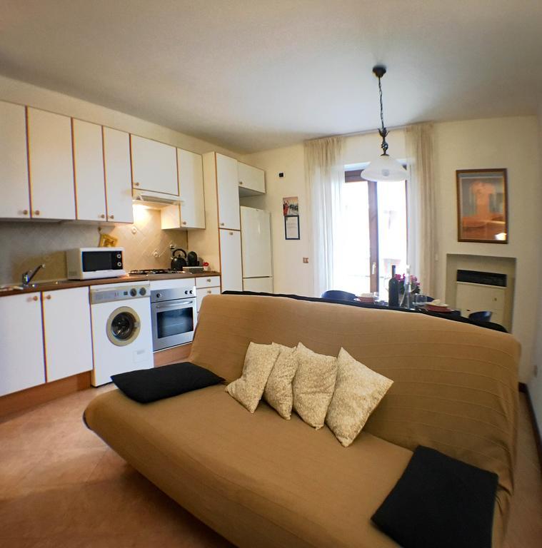 Enzo Lettings Apartment Chianciano Terme Bagian luar foto